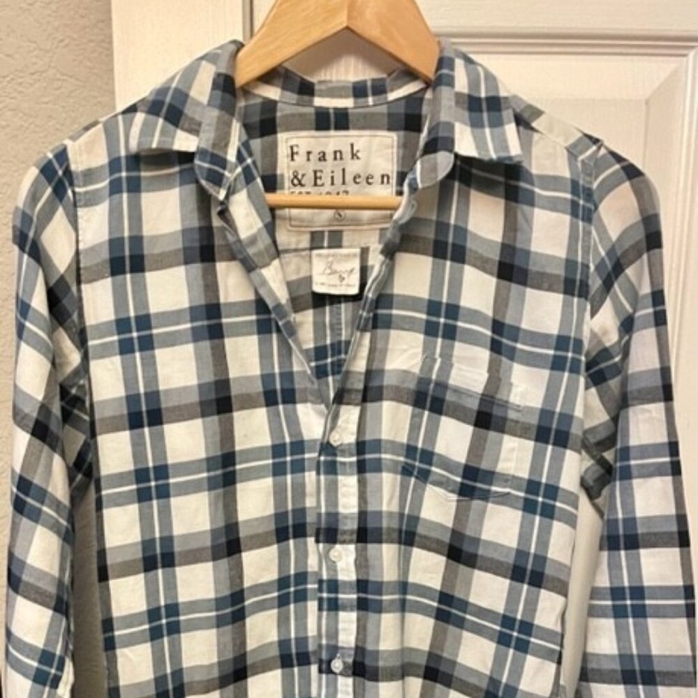 Frank & Elieen Plaid Button Up Shirt